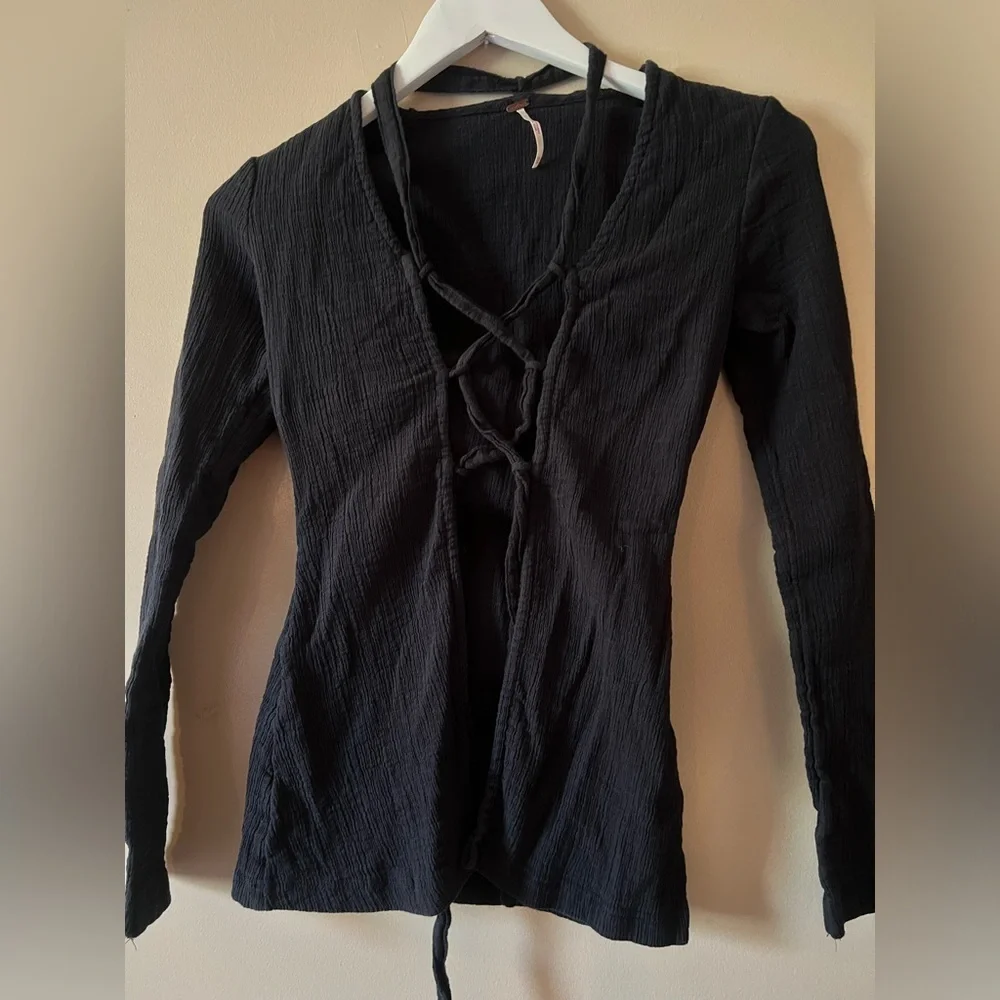 Free people Black lace up Tie Front Ribbed Top fitted sexy xs revolve sheath